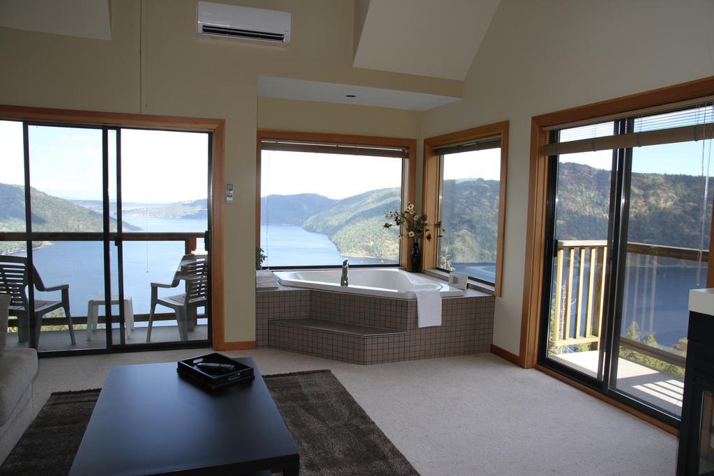 Moon Water Lodge Malahat Værelse billede